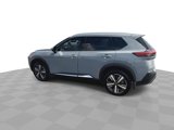 Used 2023 Nissan Rogue SL w/ SL Premium Package image 5