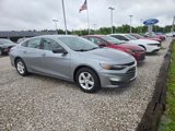 Used 2023 Chevrolet Malibu LS image 2