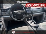 Used 2012 Toyota Camry LE image 2