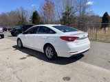 Used 2016 Hyundai Sonata SE image 4