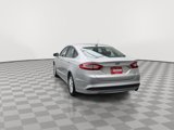 Used 2016 Ford Fusion SE w/ Equipment Group 202A image 2
