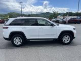 Used 2023 Jeep Grand Cherokee Laredo w/ Luxury Tech Group I image 4