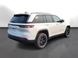 New 2025 Jeep Grand Cherokee Altitude image 2
