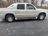 Used 2002 Cadillac Escalade EXT image 3
