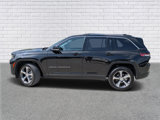 Used 2023 Jeep Grand Cherokee Limited image 2