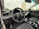 Used 2019 Kia Sorento L image 2