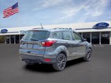 Used 2019 Ford Escape Titanium image 3