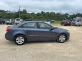 Used 2013 Chevrolet Cruze LS image 5