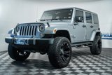 Used 2018 Jeep Wrangler Unlimited Sahara image 3