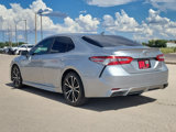 Used 2019 Toyota Camry SE image 3