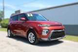 Used 2022 Kia Soul LX image 3