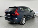 Used 2021 Volvo XC60 T6 Momentum image 5