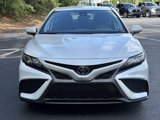 Used 2023 Toyota Camry SE image 2