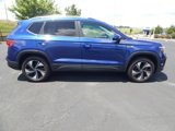 Used 2024 Volkswagen Taos SE image 3