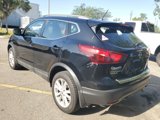 Used 2018 Nissan Rogue Sport SV image 3