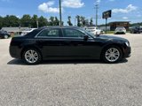 Used 2018 Chrysler 300 Touring L image 6