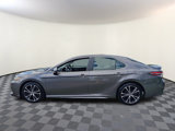 Used 2018 Toyota Camry SE image 4