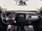 Used 2018 Mitsubishi Outlander ES image 2