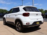 New 2025 Hyundai Venue SEL image 4