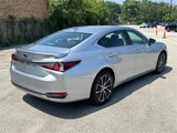 Certified 2022 Lexus ES 250 w/ Premium Package image 5