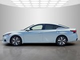 Used 2022 Nissan Altima 2.5 SV image 3