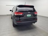 Used 2017 Kia Sorento LX image 6