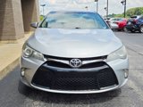 Used 2017 Toyota Camry SE image 2