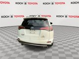 Used 2018 Toyota RAV4 SE image 5