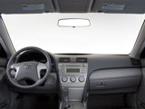 Used 2010 Toyota Camry image 4