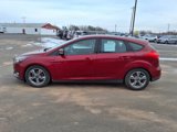 Used 2016 Ford Focus SE image 2