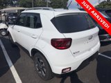 Used 2025 Hyundai Venue SEL image 3