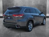Used 2017 Toyota Highlander Limited image 5