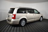 Used 2013 Chrysler Town & Country Touring-L w/ Premium Group image 6
