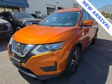 Used 2020 Nissan Rogue SV w/ Premium Package image 4