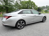 Used 2023 Hyundai Elantra SEL w/ Convenience Package image 5