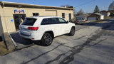 Used 2018 Jeep Grand Cherokee Laredo image 4