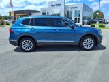 Used 2018 Volkswagen Tiguan SEL image 3