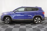 Used 2024 Volkswagen Taos SE image 4