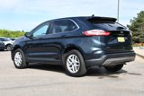 Used 2022 Ford Edge SEL w/ Convenience Package image 3