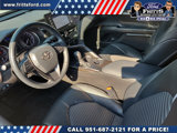 Used 2022 Toyota Camry SE image 4