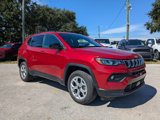 New 2025 Jeep Compass Latitude image 2