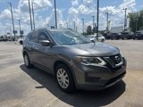 Used 2017 Nissan Rogue S image 3