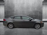 Used 2020 Ford Fusion SE image 4