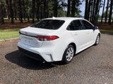 Used 2025 Toyota Corolla LE image 3