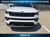 New 2025 Jeep Compass Latitude image 2