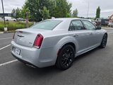 Used 2022 Chrysler 300 Touring L image 6