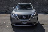 Used 2022 Nissan Rogue SL image 2