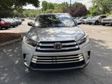 Used 2018 Toyota Highlander Limited Platinum image 2