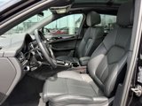 Certified 2024 Porsche Macan image 5