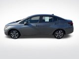 Used 2021 Nissan Versa SV image 3